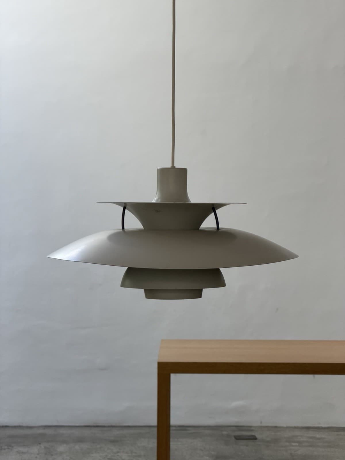 Poul Henningsen, PH5, Louis Poulsen