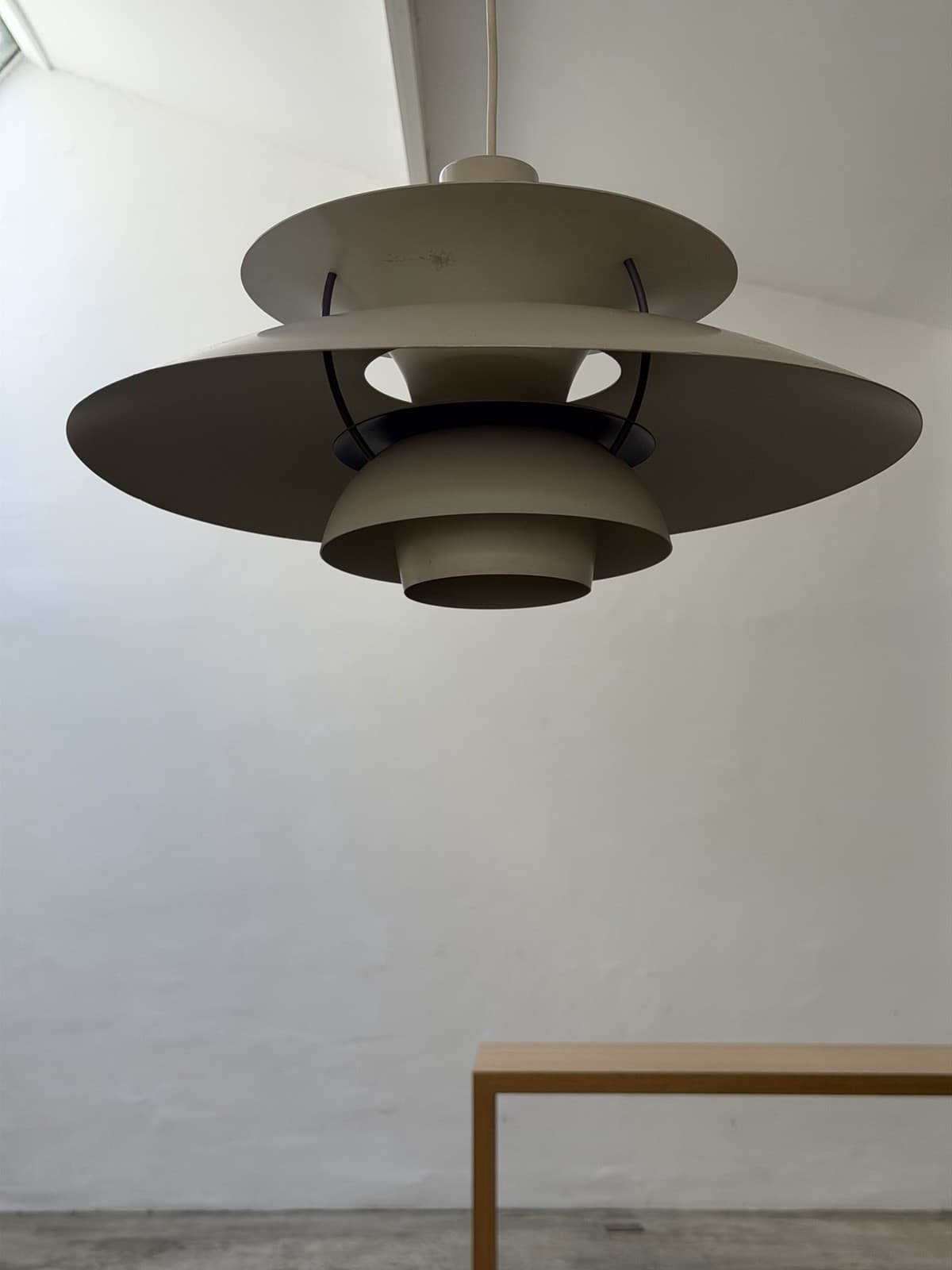 Poul Henningsen, PH5, Louis Poulsen
