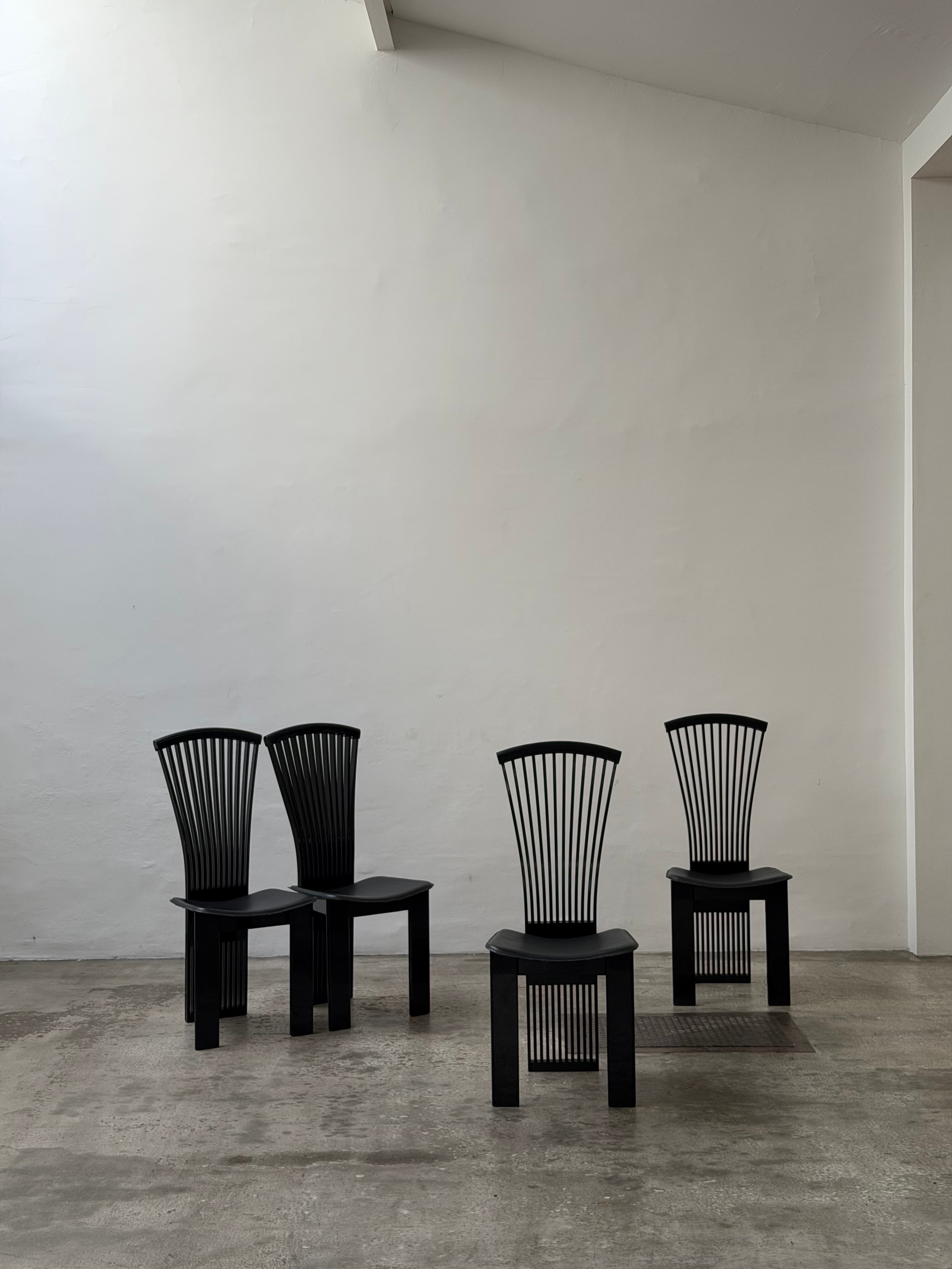 Pietro Costantini, Fan Chairs