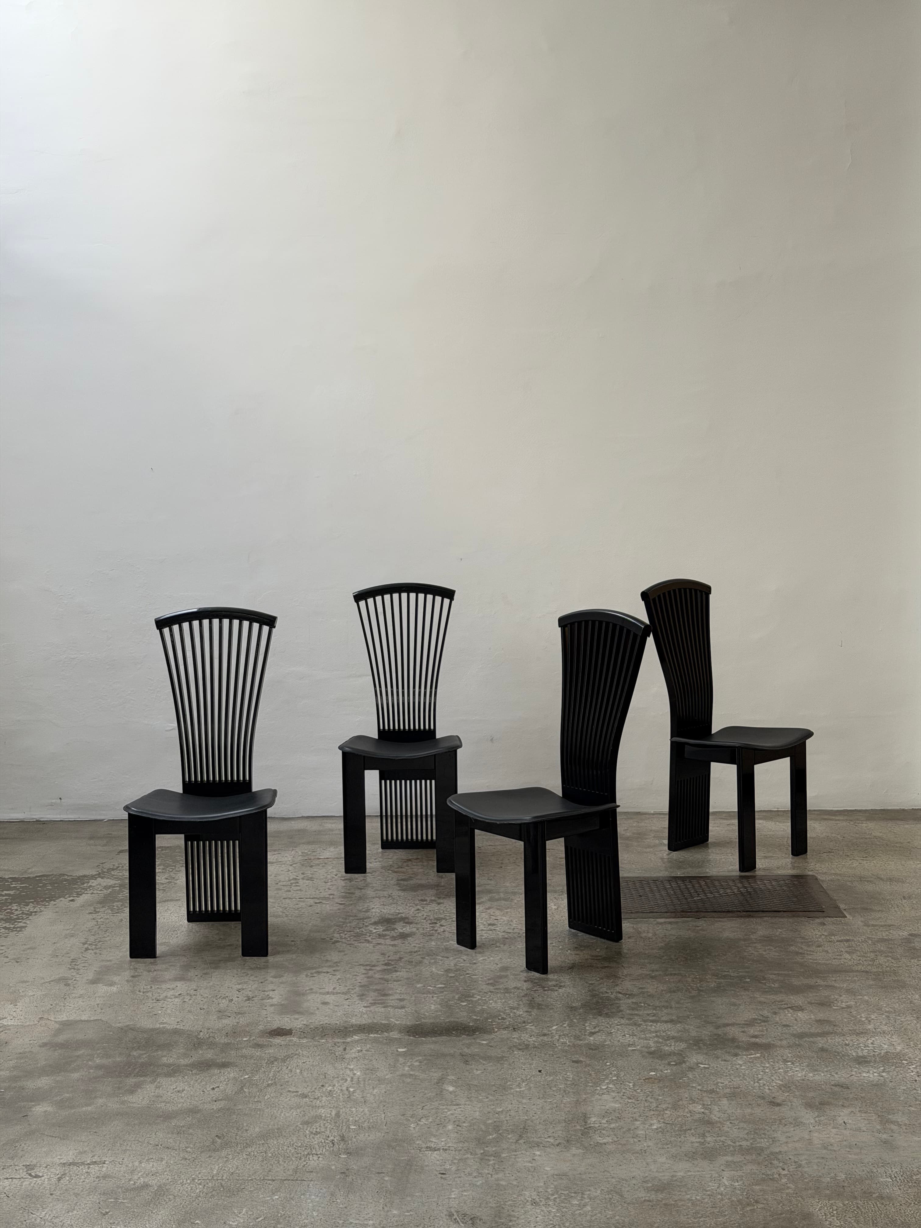 Pietro Costantini, Fan Chairs
