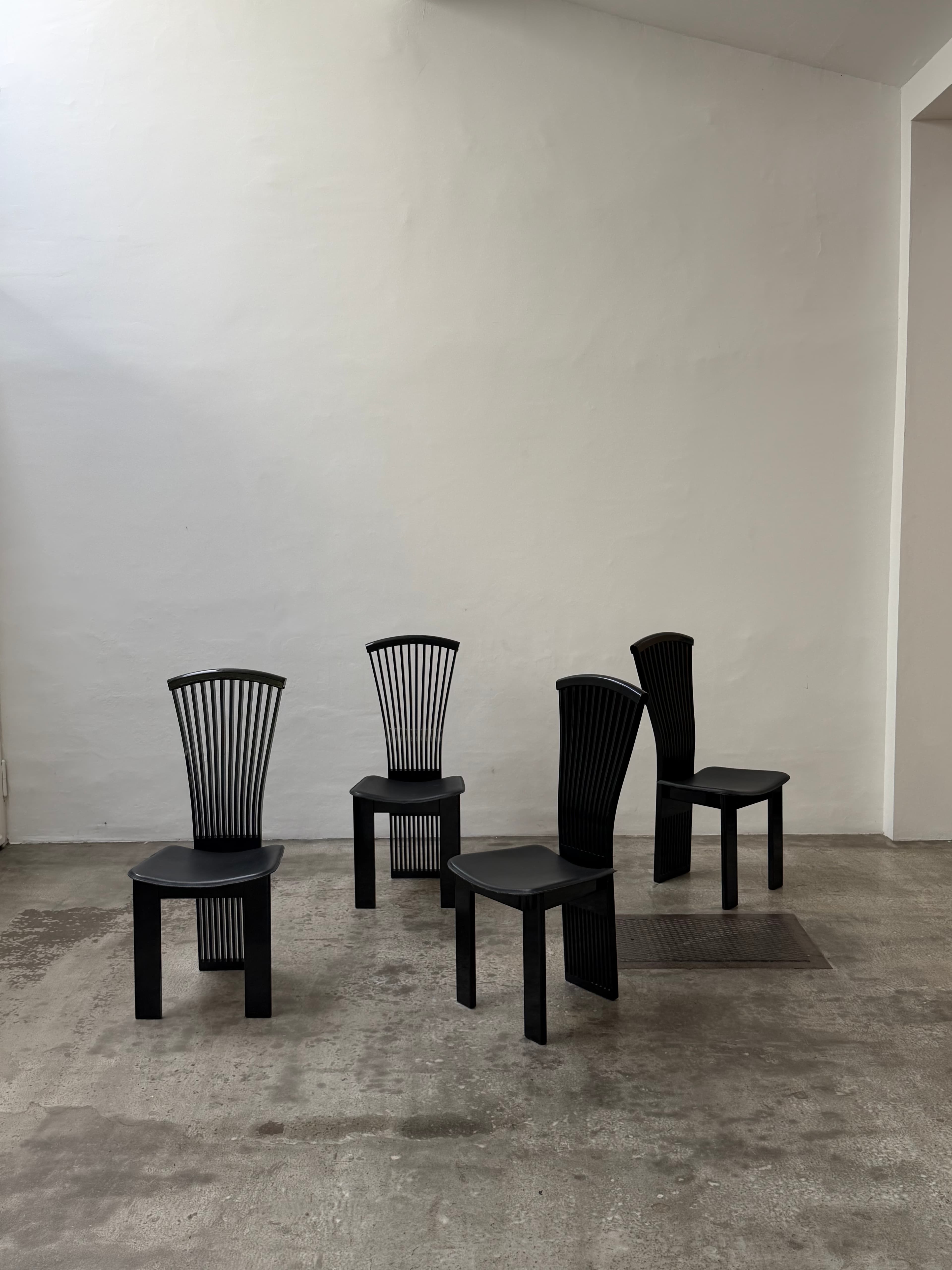 Pietro Costantini, Fan Chairs