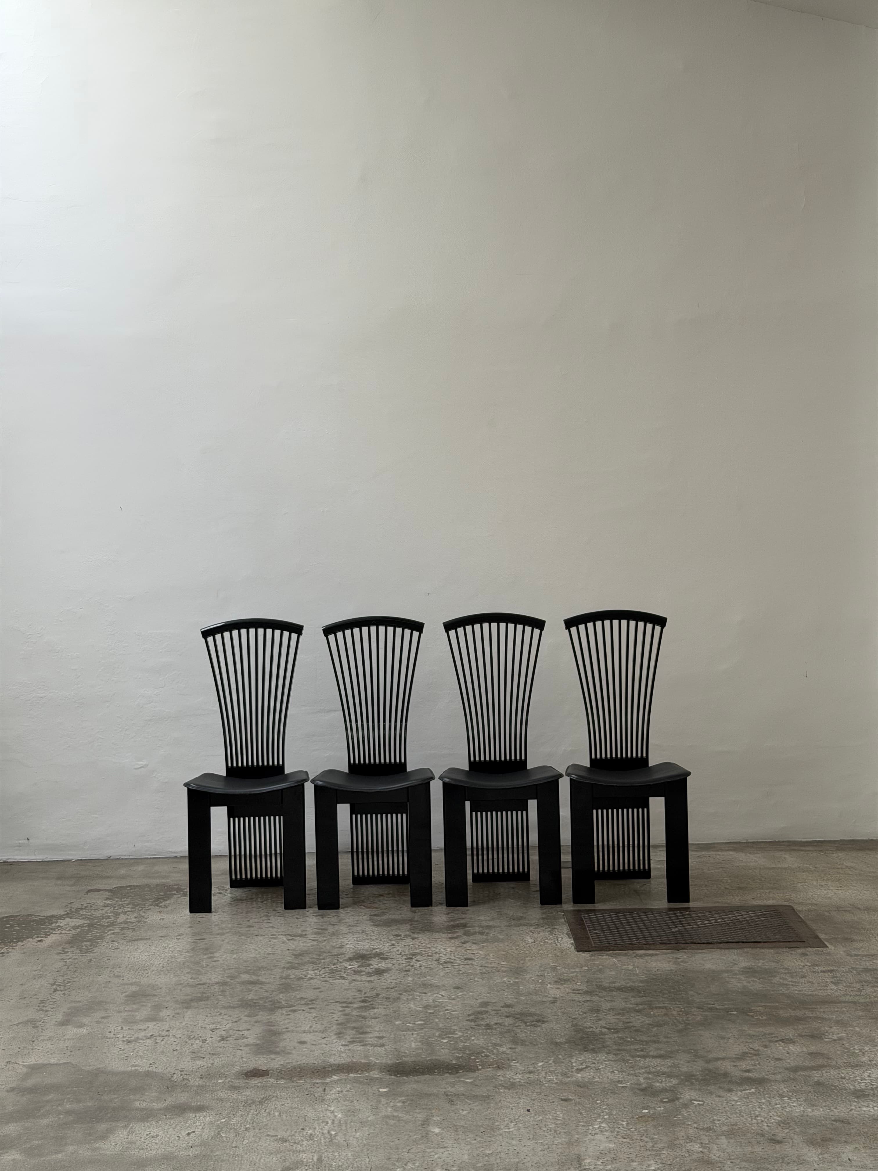 Pietro Costantini, Fan Chairs