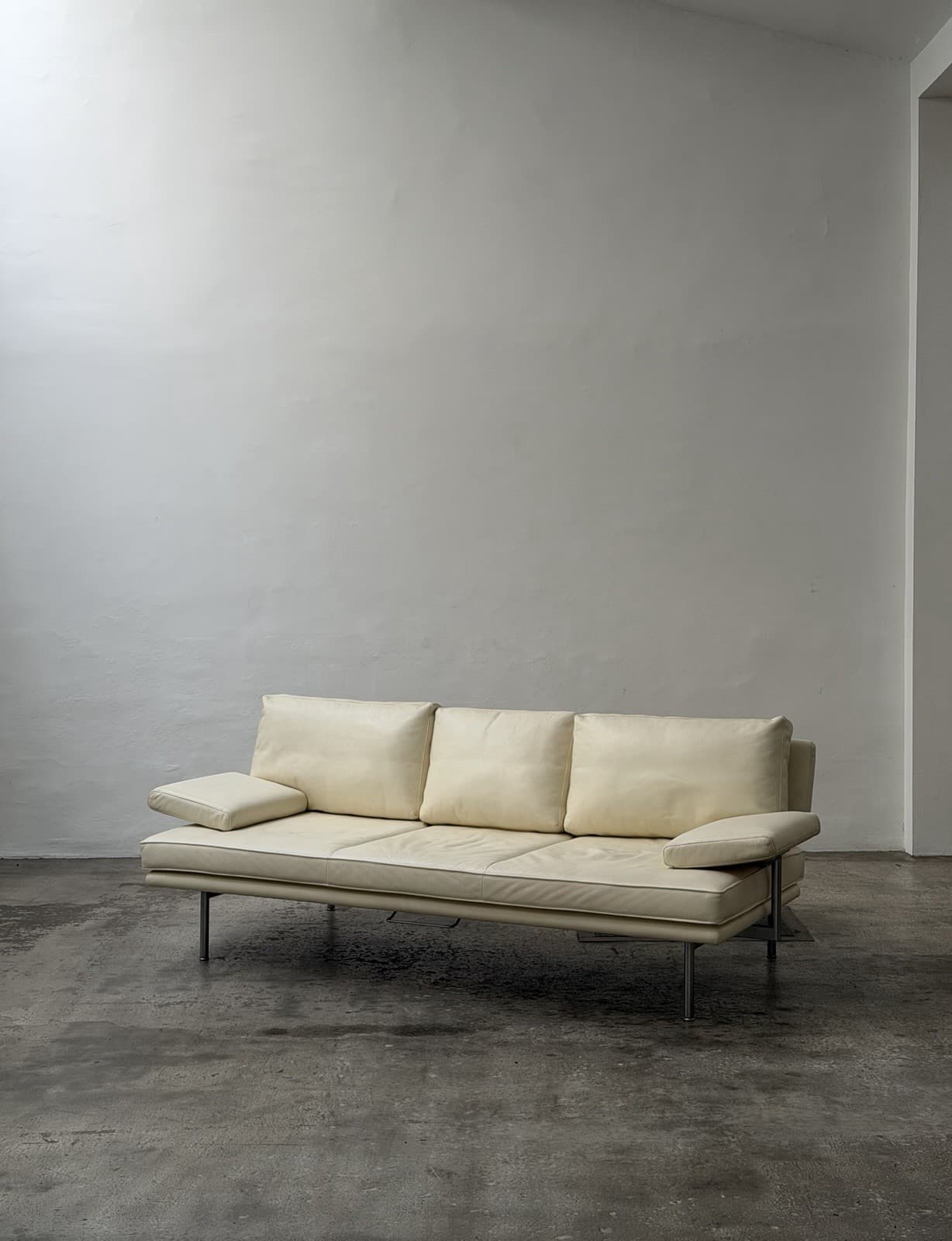 Walter Knoll, Living Plattform Sofa, Off White Leather