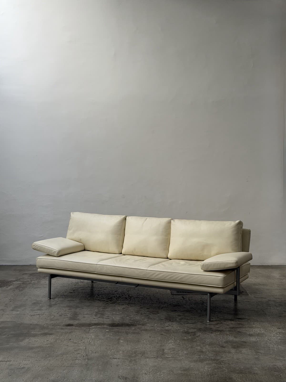 Walter Knoll, Living Plattform Sofa, Off White Leather