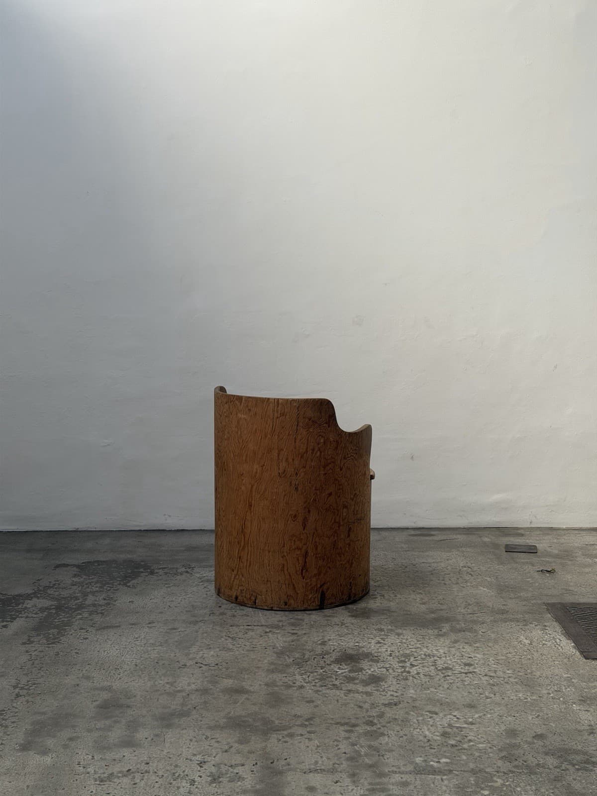 Important 1903 Swedish Pine Kubbstol Log Chair