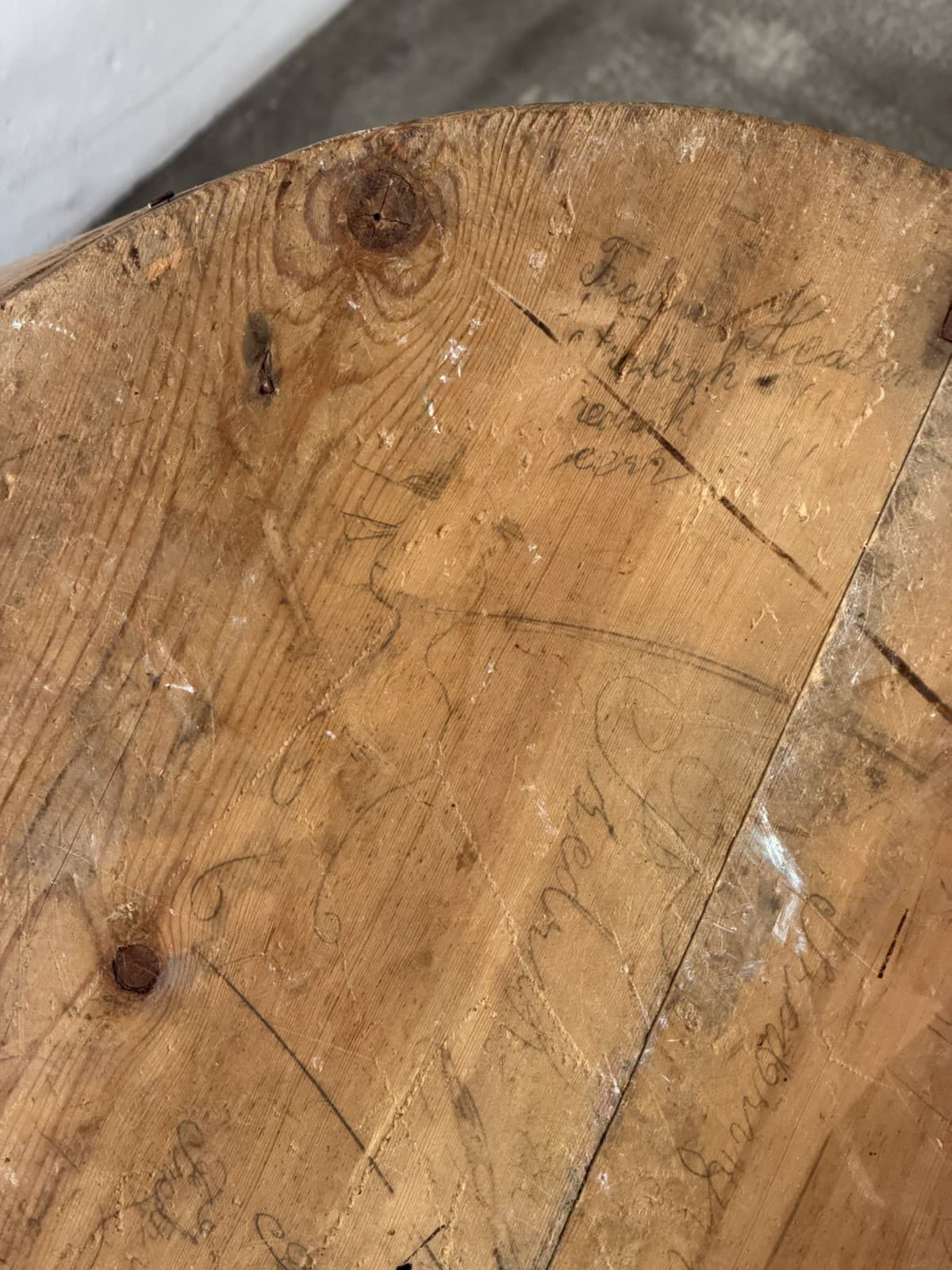 Important 1903 Swedish Pine Kubbstol Log Chair