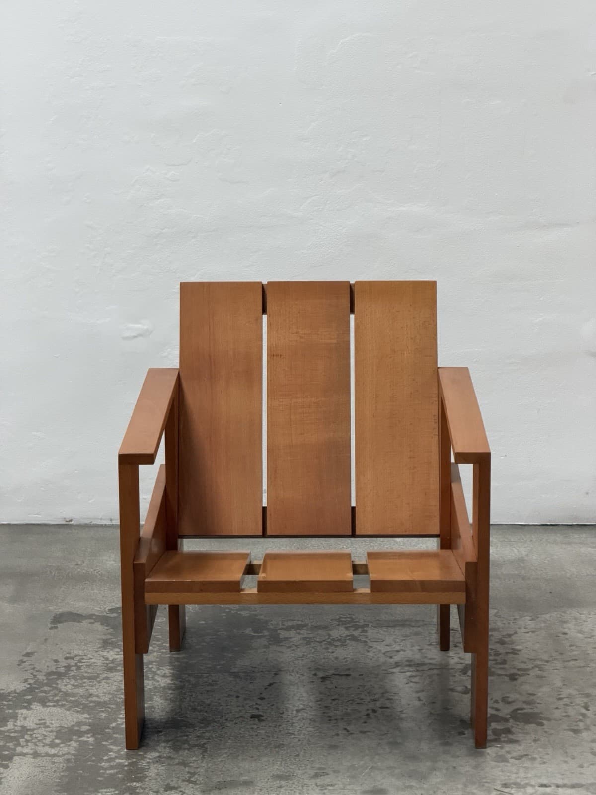 Gerrit Rietveld, Crate Chairs And Table, Cassina