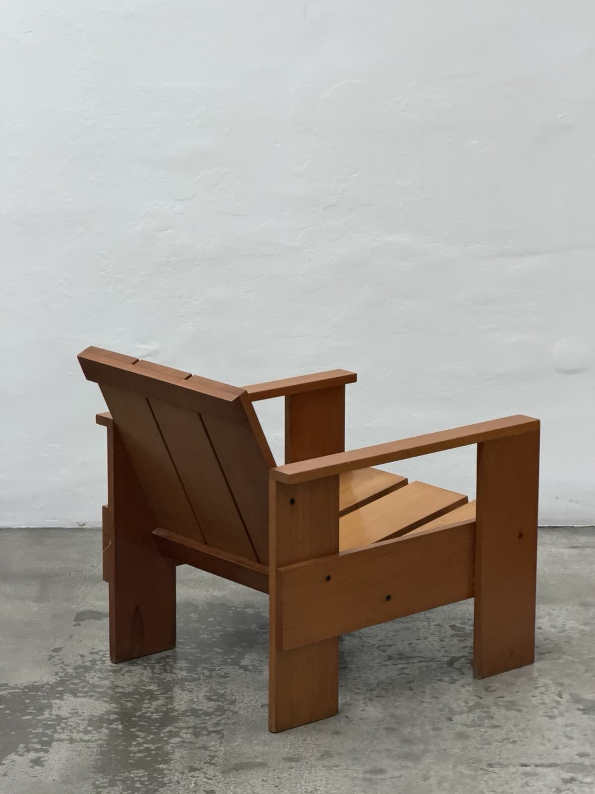 Gerrit Rietveld, Crate Chairs And Table, Cassina