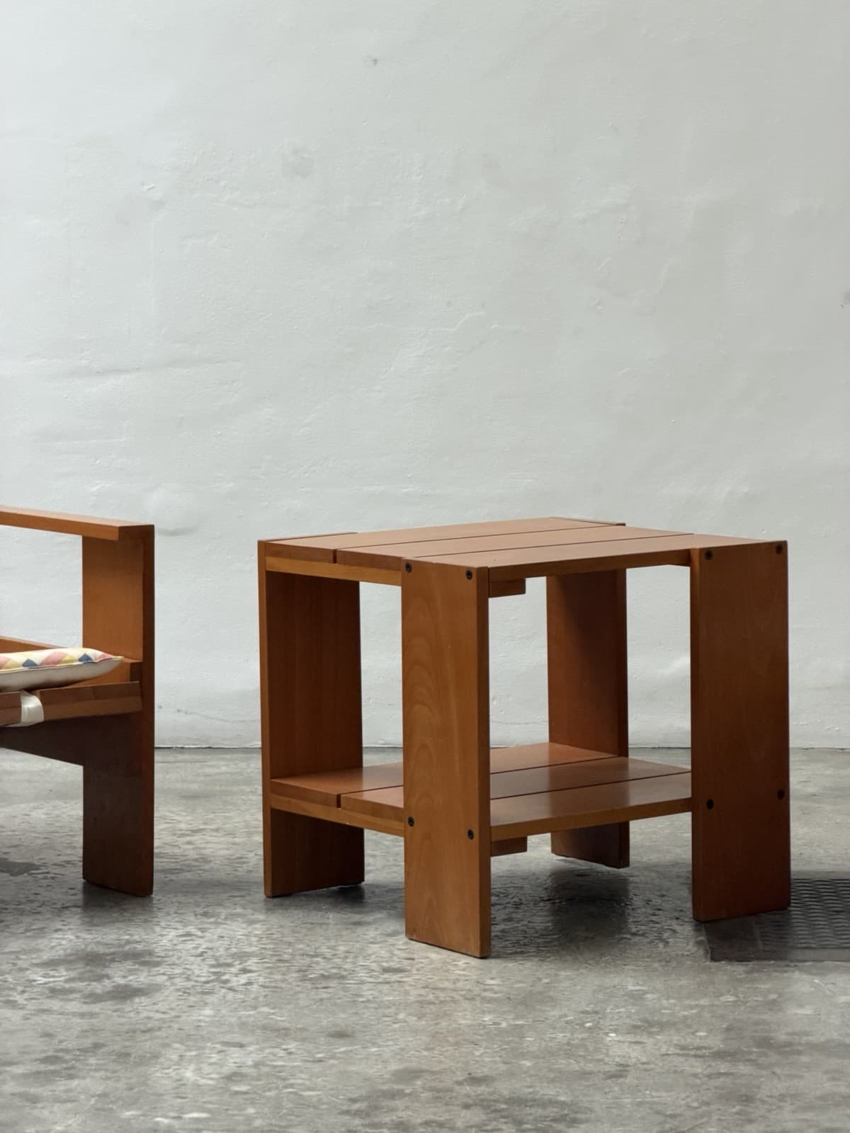Gerrit Rietveld, Crate Chairs And Table, Cassina