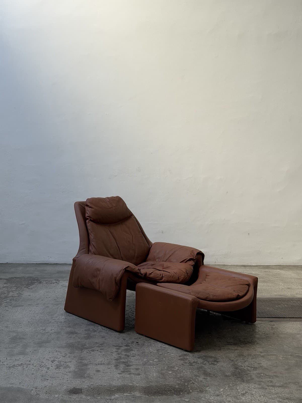 Vittorio Introini, Saporiti Italia P60 Loungechair & P62 Ottoman