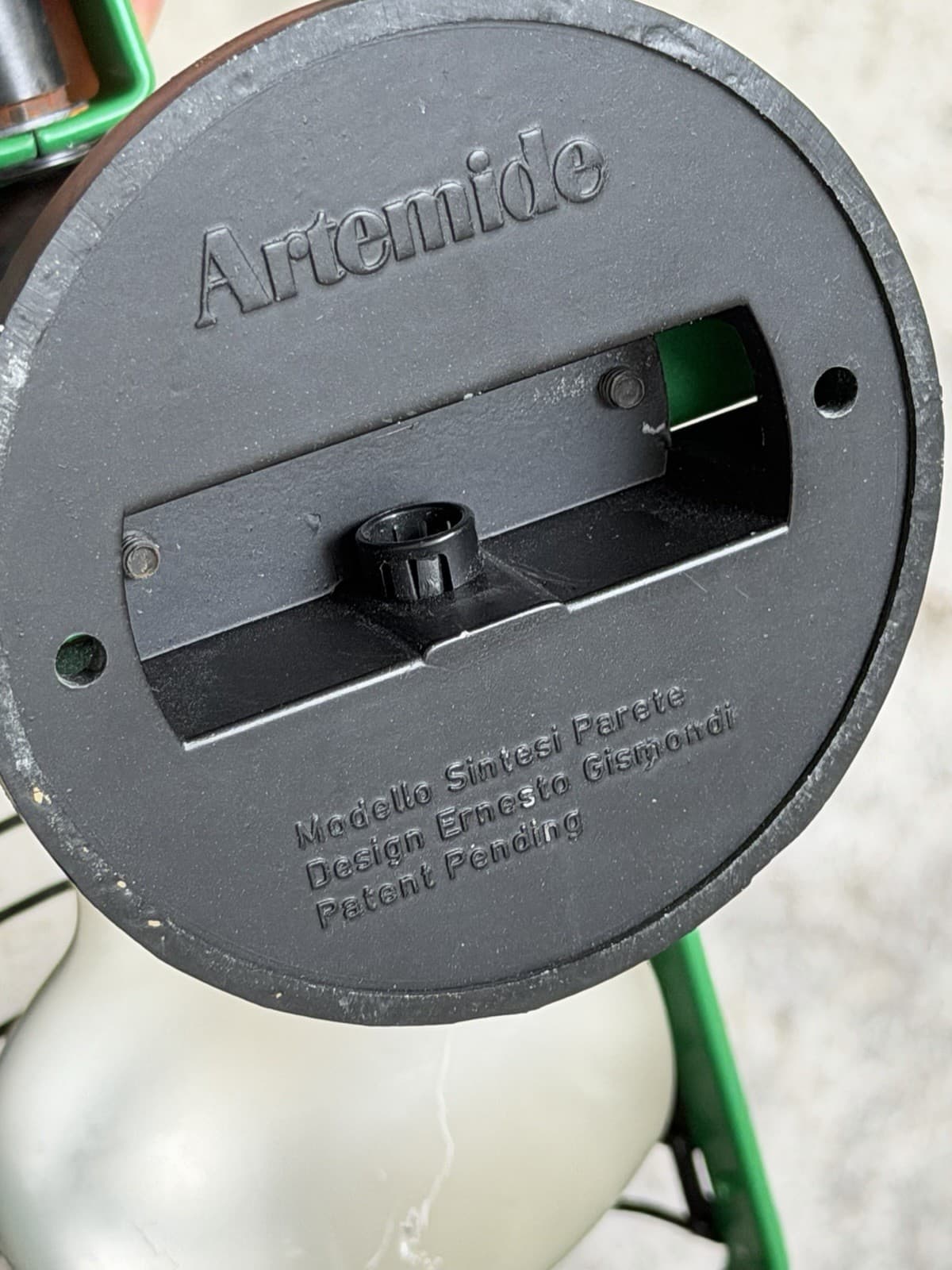 Ernesto Gismondi, Sintesi Parete Lamp, Artemide