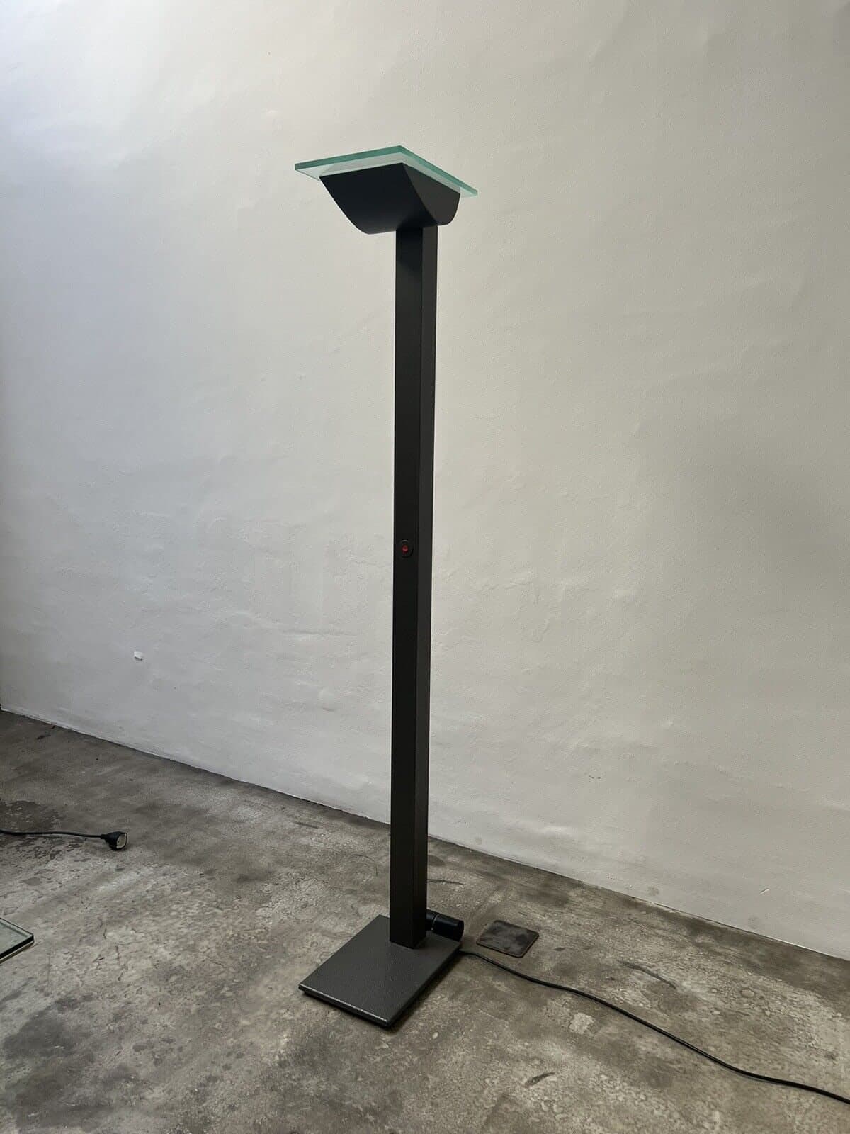Ettore Sottsass, ID/S Floor Lamp, Staff