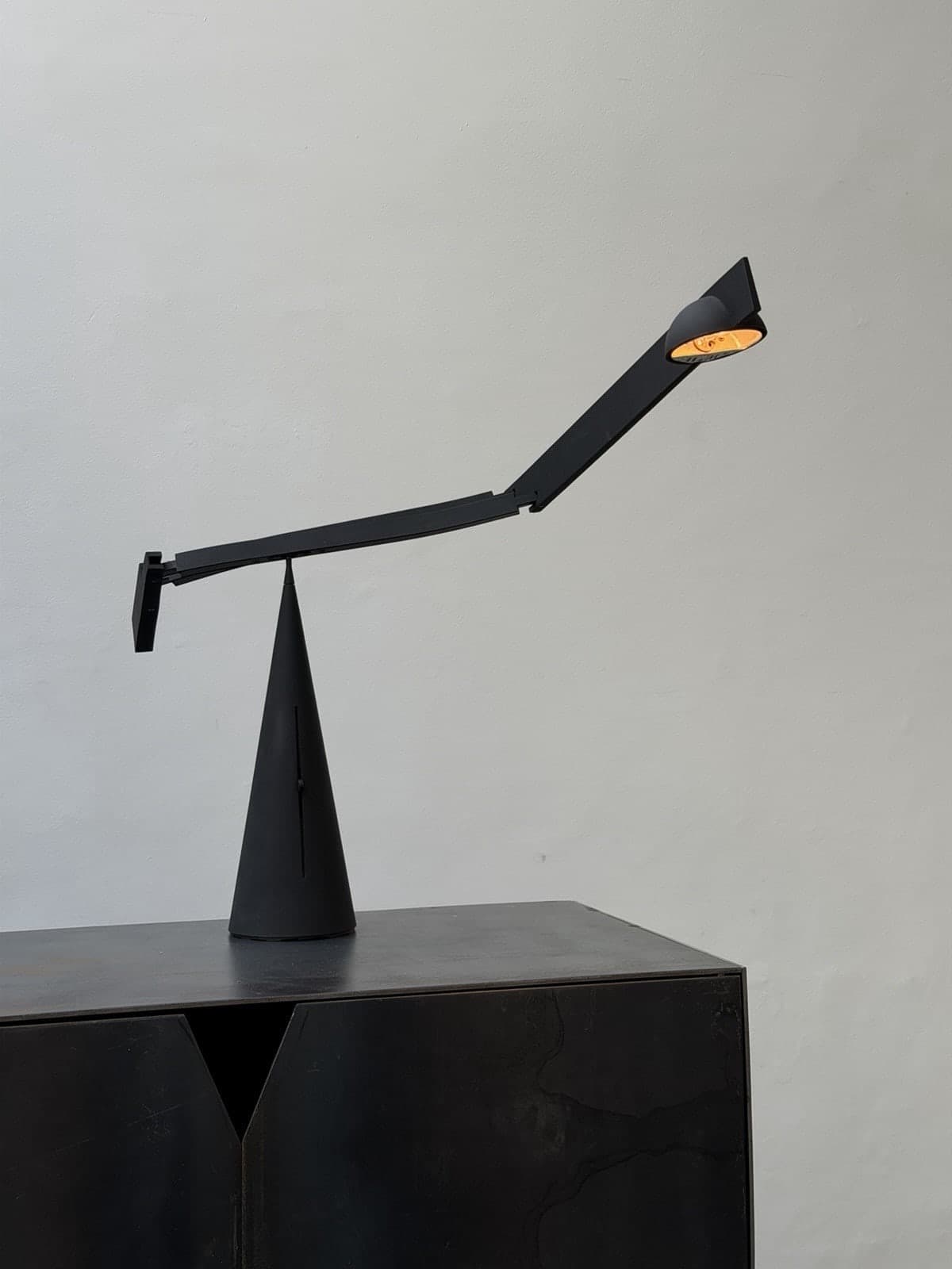 Mario Barbaglia & Marco Colombo, Tabla Lamp, Italiana Luce
