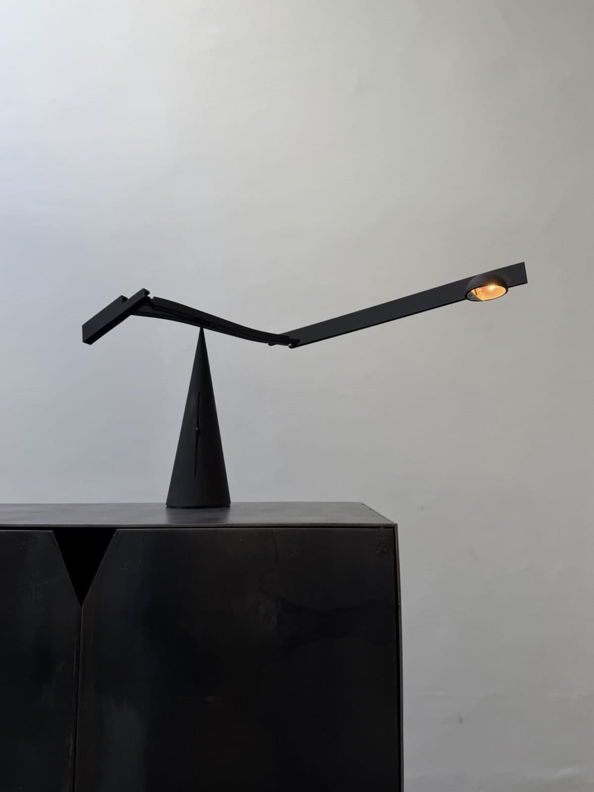 Mario Barbaglia & Marco Colombo, Tabla Lamp, Italiana Luce