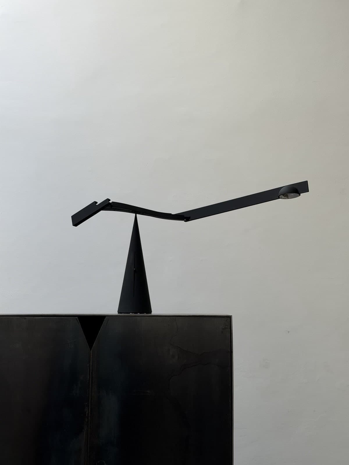 Mario Barbaglia & Marco Colombo, Tabla Lamp, Italiana Luce