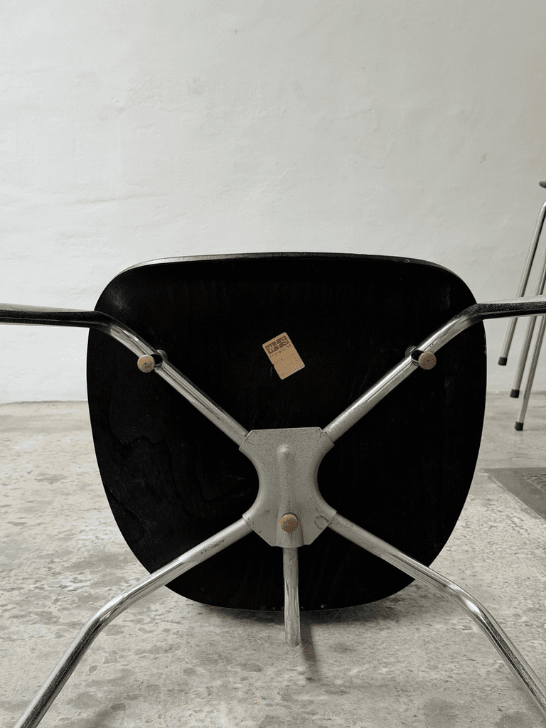 Egon Eiermann, SE 68 Chair Black, Wilde + Spieth