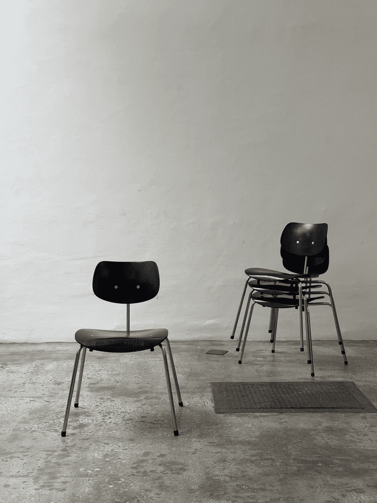 Egon Eiermann, SE 68 Chair Black, Wilde + Spieth