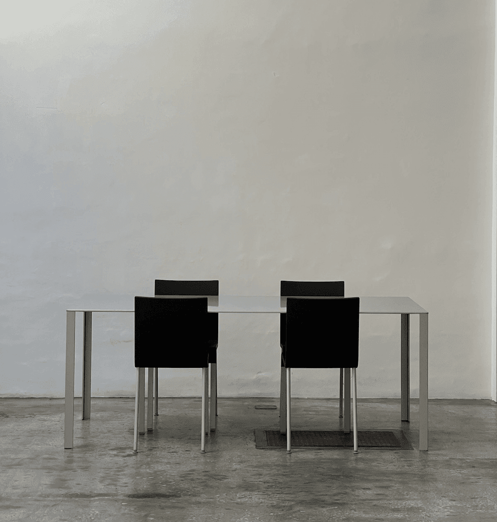 Jean Nouvel, Less Less Table, Unifor