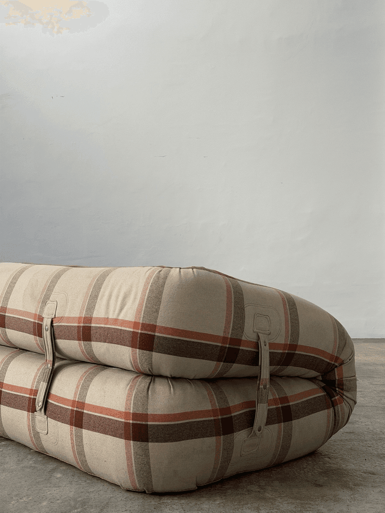 Alessandro Becchio, Anfibio Sofa, Giovannetti