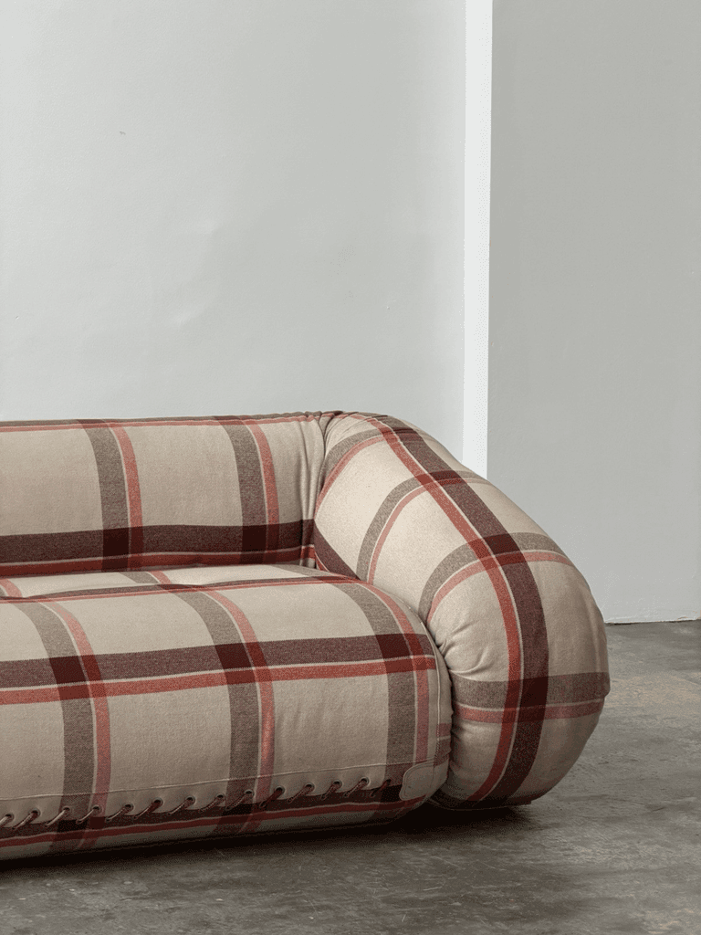 Alessandro Becchio, Anfibio Sofa, Giovannetti