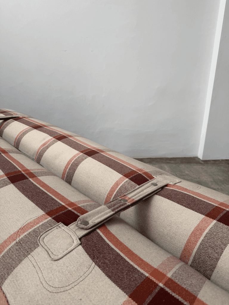 Alessandro Becchio, Anfibio Sofa, Giovannetti