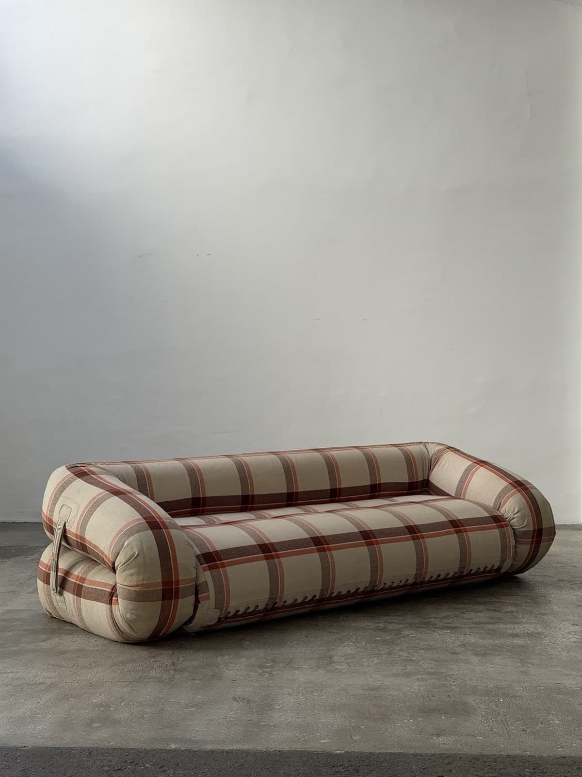 Alessandro Becchio, Anfibio Sofa, Giovannetti