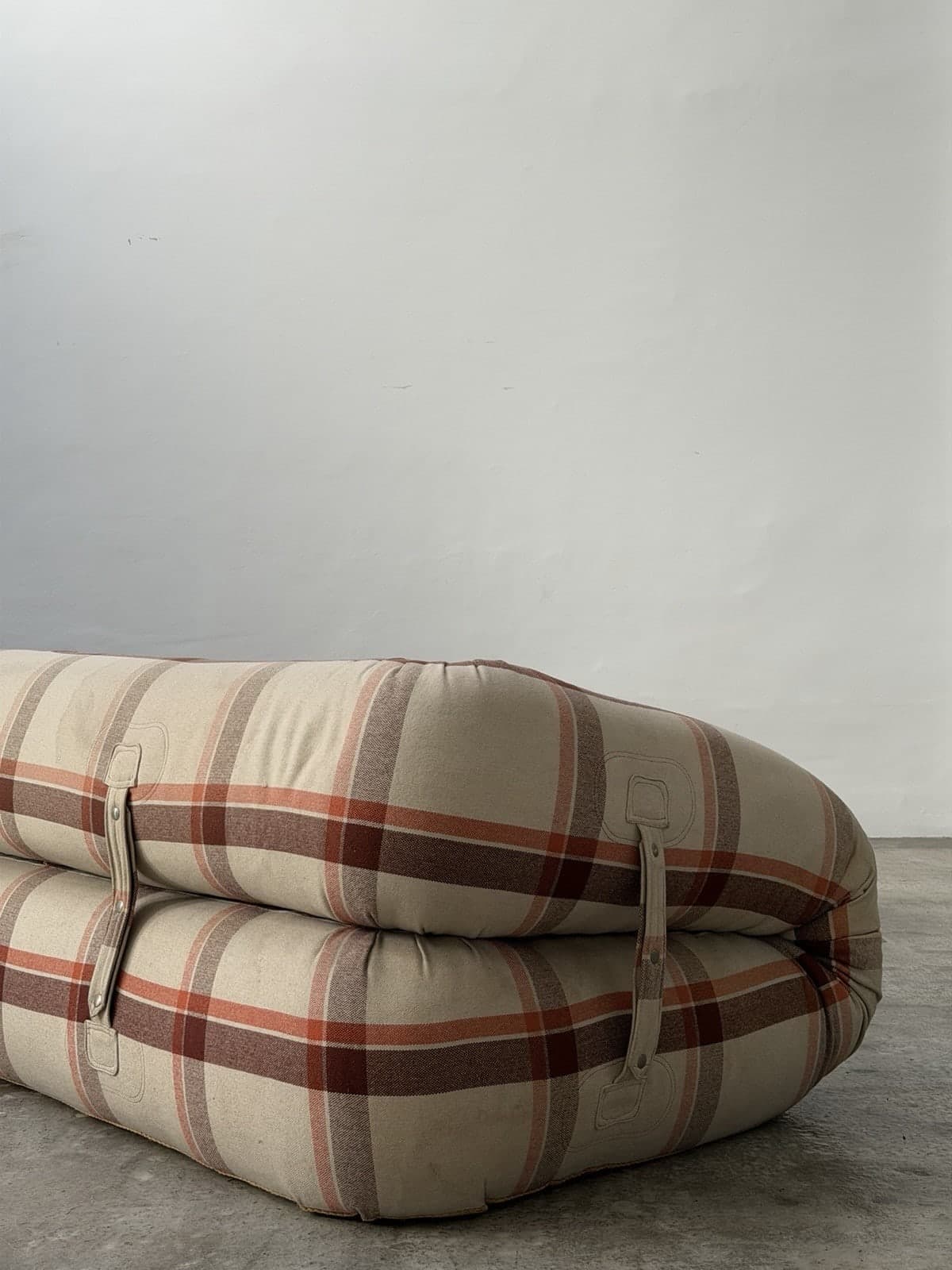 Alessandro Becchio, Anfibio Sofa, Giovannetti