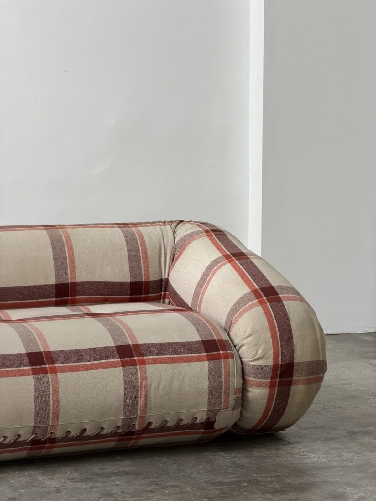 Alessandro Becchio, Anfibio Sofa, Giovannetti