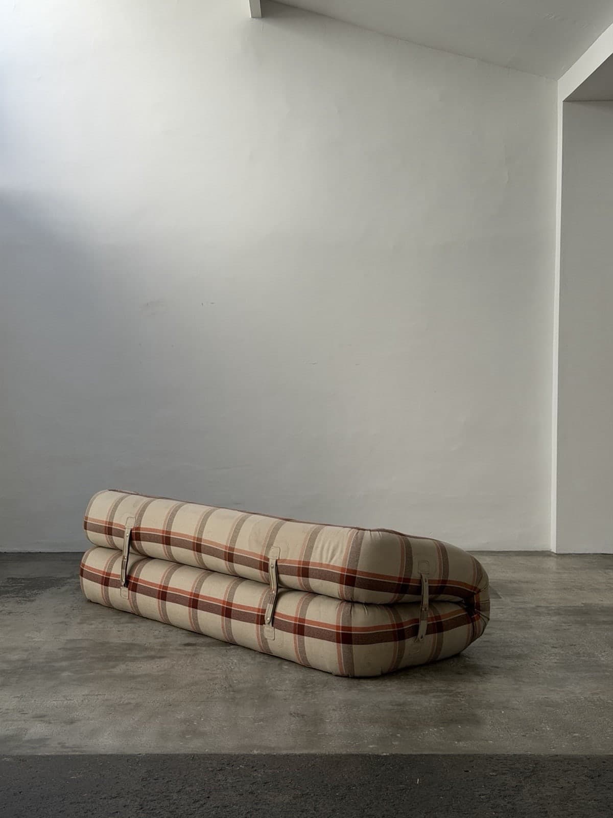 Alessandro Becchio, Anfibio Sofa, Giovannetti
