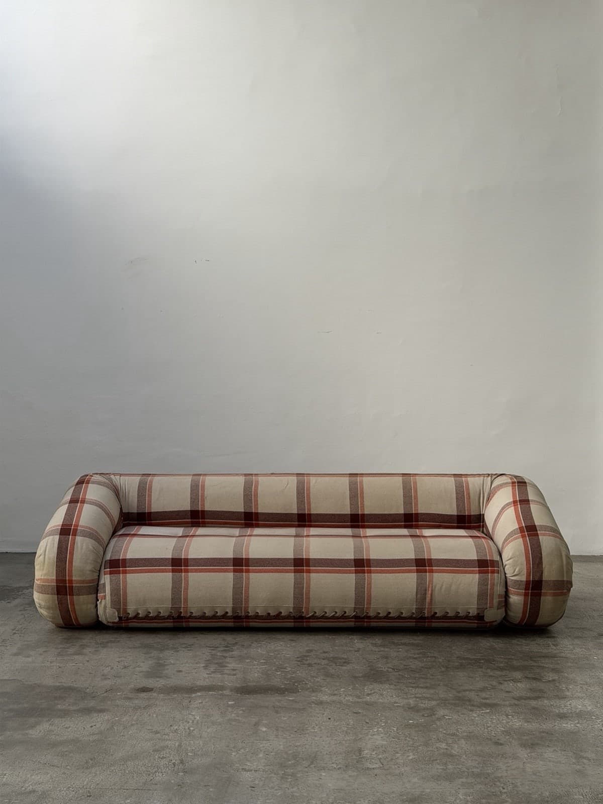 Alessandro Becchio, Anfibio Sofa, Giovannetti