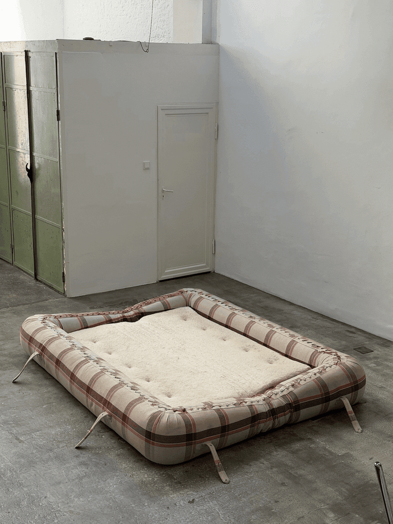 Alessandro Becchio, Anfibio Sofa, Giovannetti