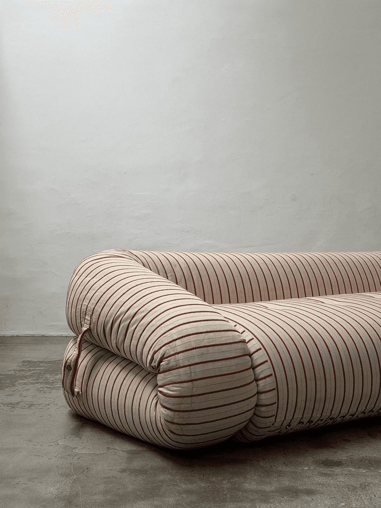 Alessandro Becchi, Anfibio Sofa, Giovanneti