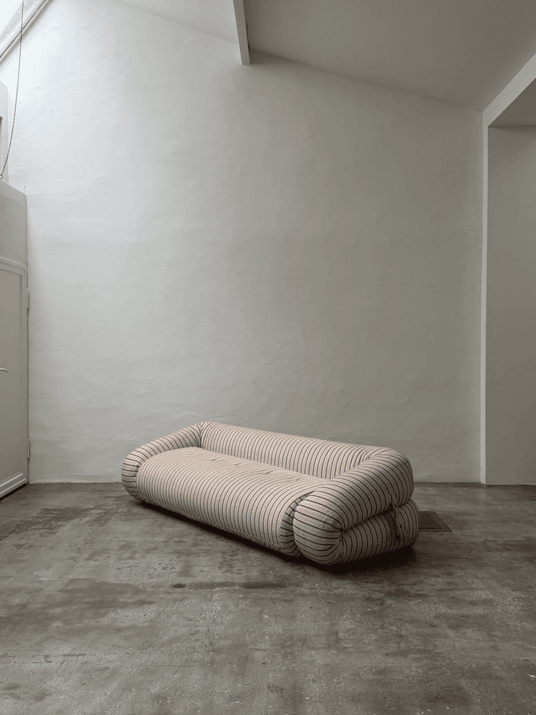 Alessandro Becchi, Anfibio Sofa, Giovanneti