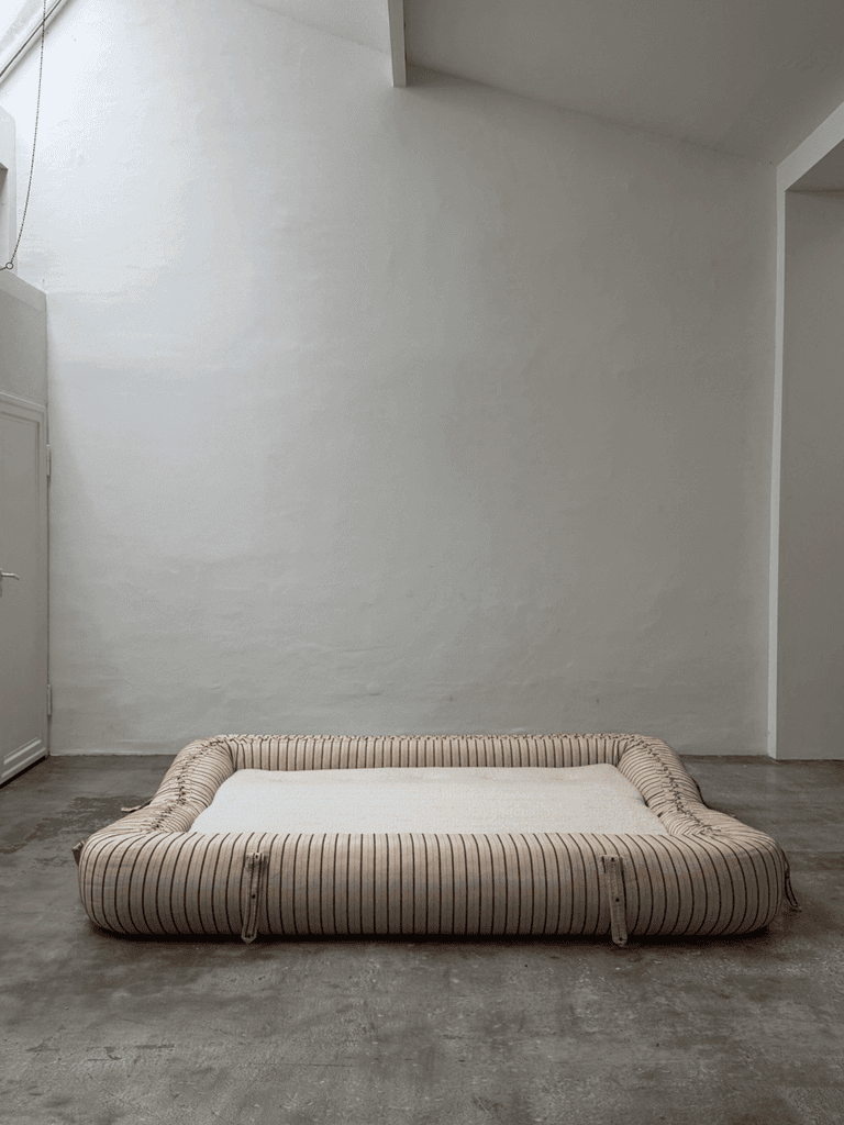 Alessandro Becchi, Anfibio Sofa, Giovanneti