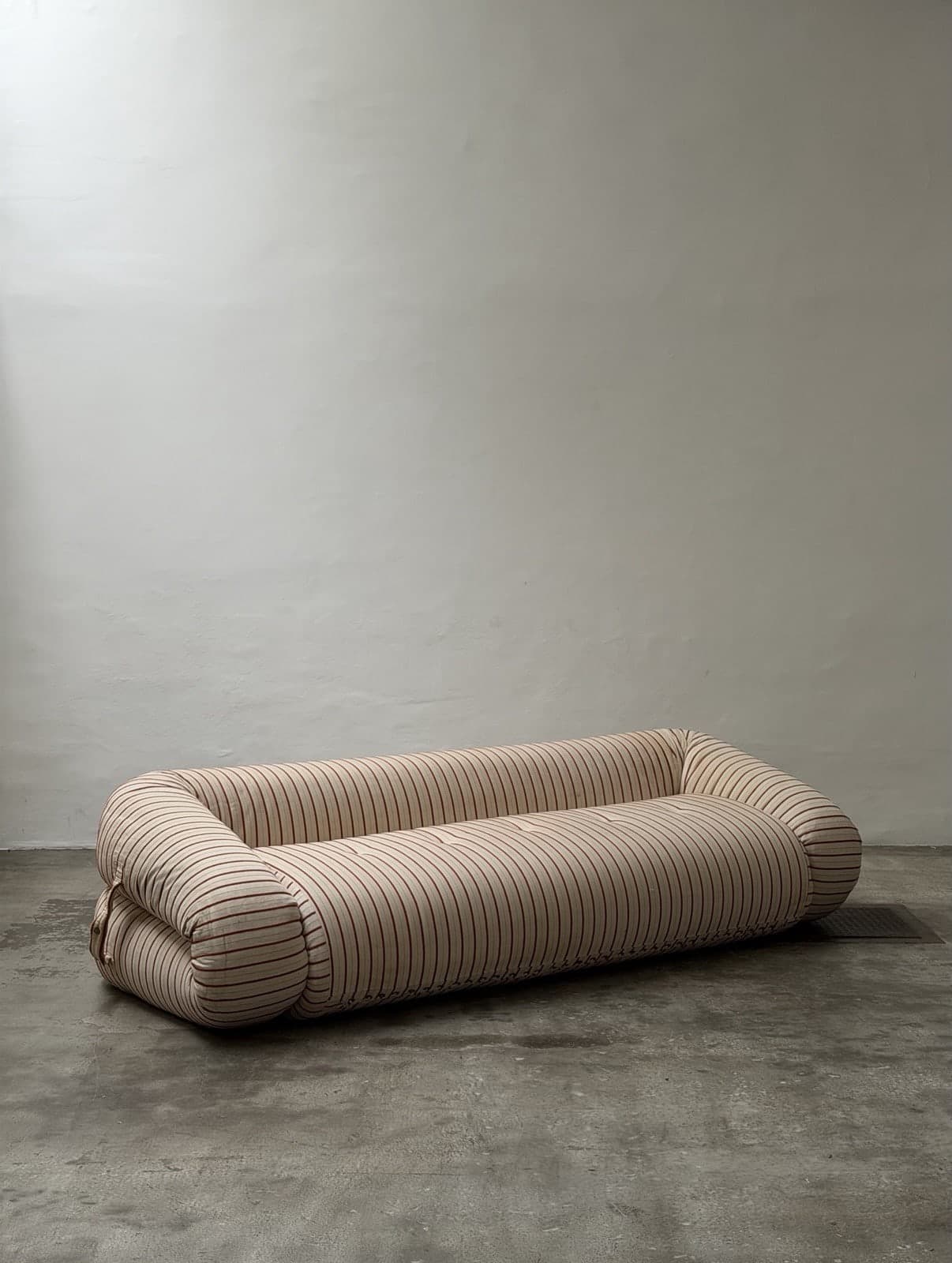 Alessandro Becchi, Anfibio Sofa, Giovanneti