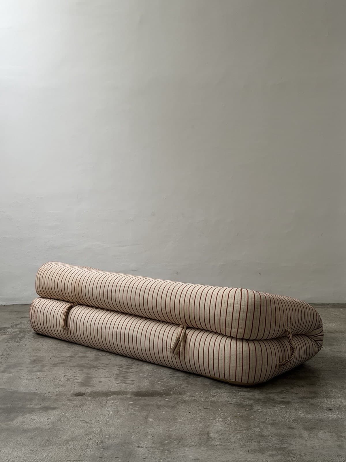Alessandro Becchi, Anfibio Sofa, Giovanneti