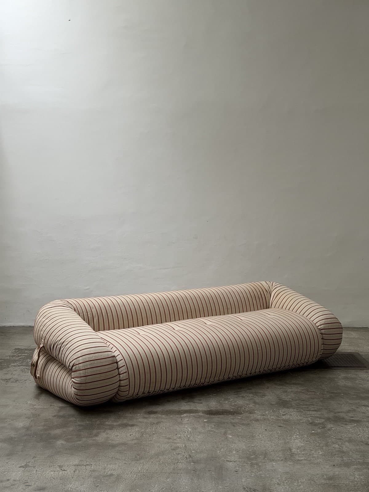 Alessandro Becchi, Anfibio Sofa, Giovanneti