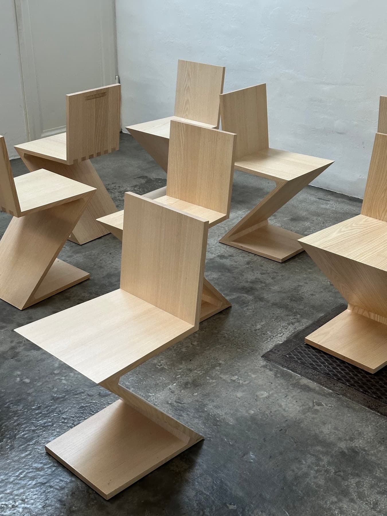 Gerrit Rietveld, Cassina, Zig Zag Chair, Ash Wood