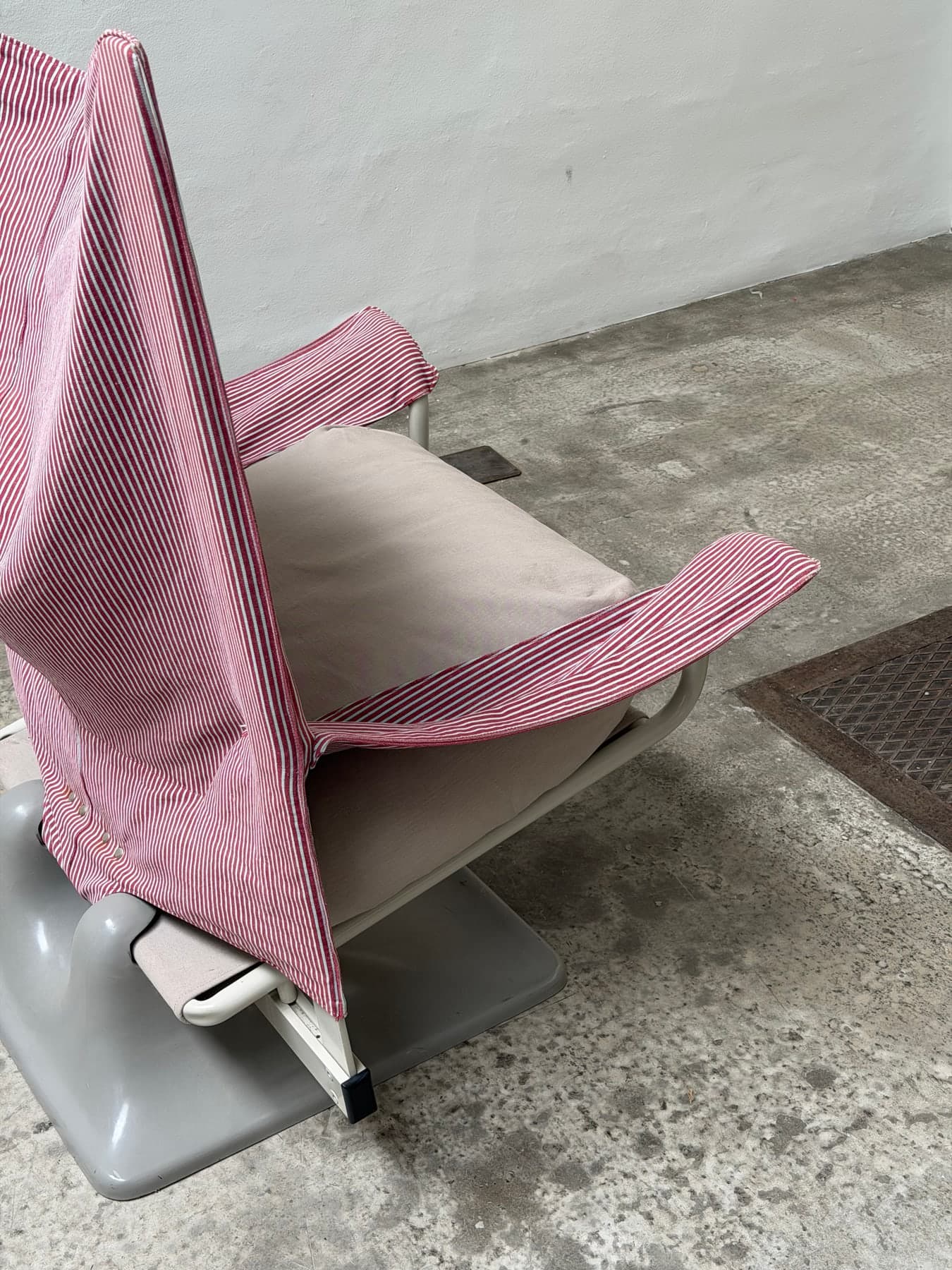 Paolo Deganello, AEO Armchair, Cassina