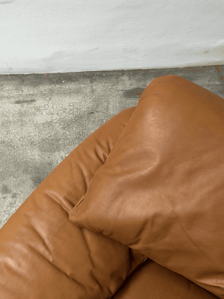 Vico Magistretti, Maralunga Armchair Brown Leather, Cassina