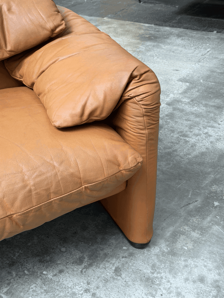 Vico Magistretti, Maralunga Armchair Brown Leather, Cassina