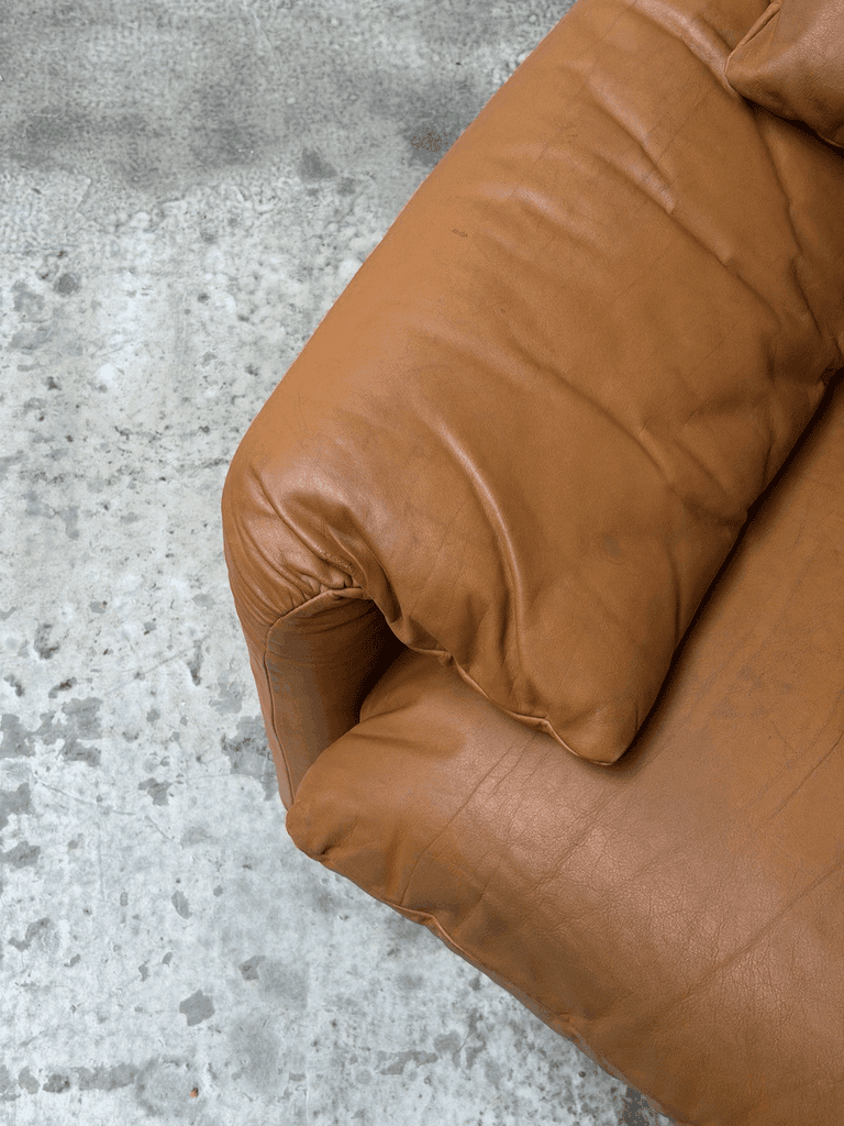 Vico Magistretti, Maralunga Armchair Brown Leather, Cassina