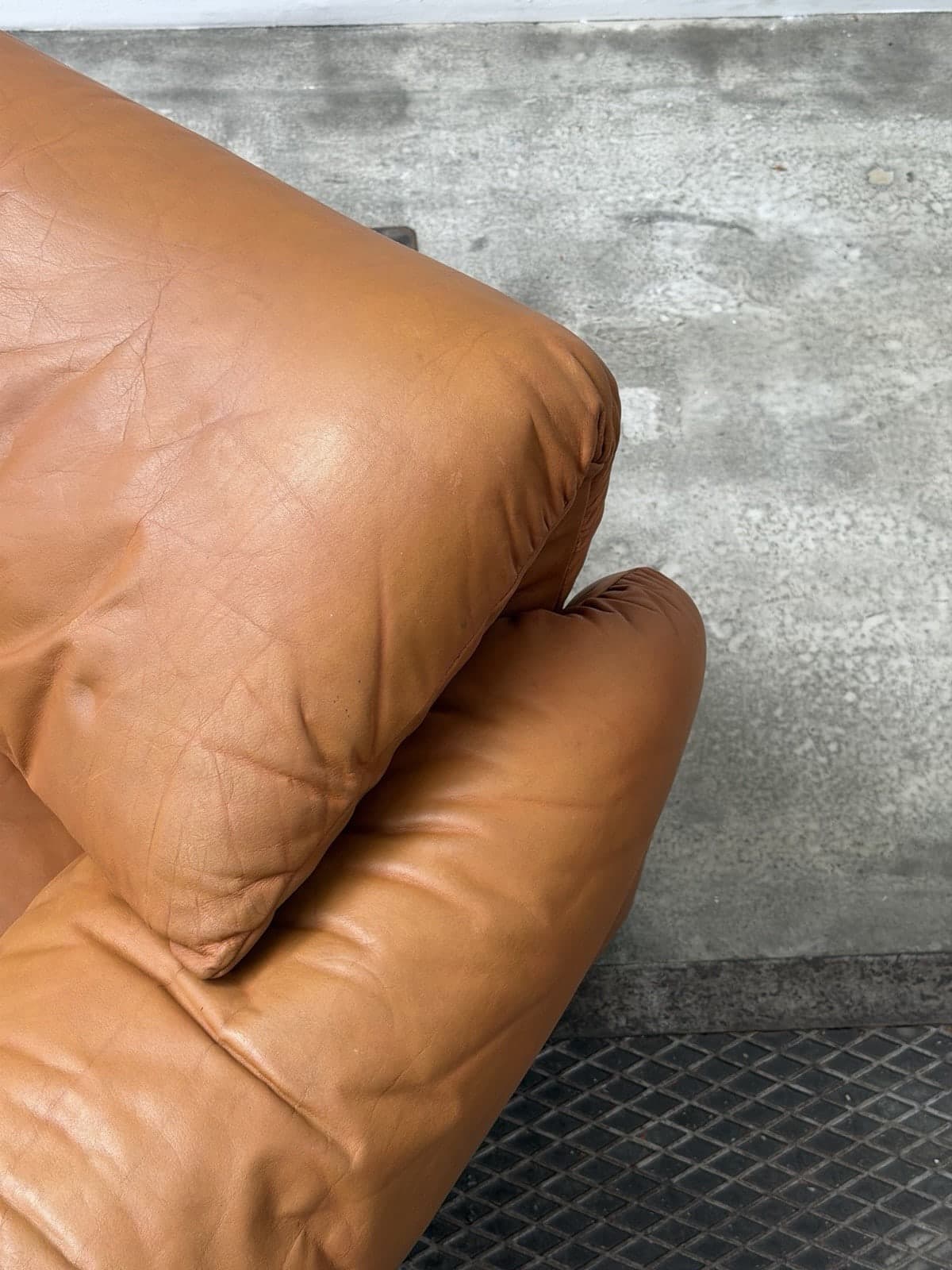 Vico Magistretti, Maralunga Armchair Brown Leather, Cassina